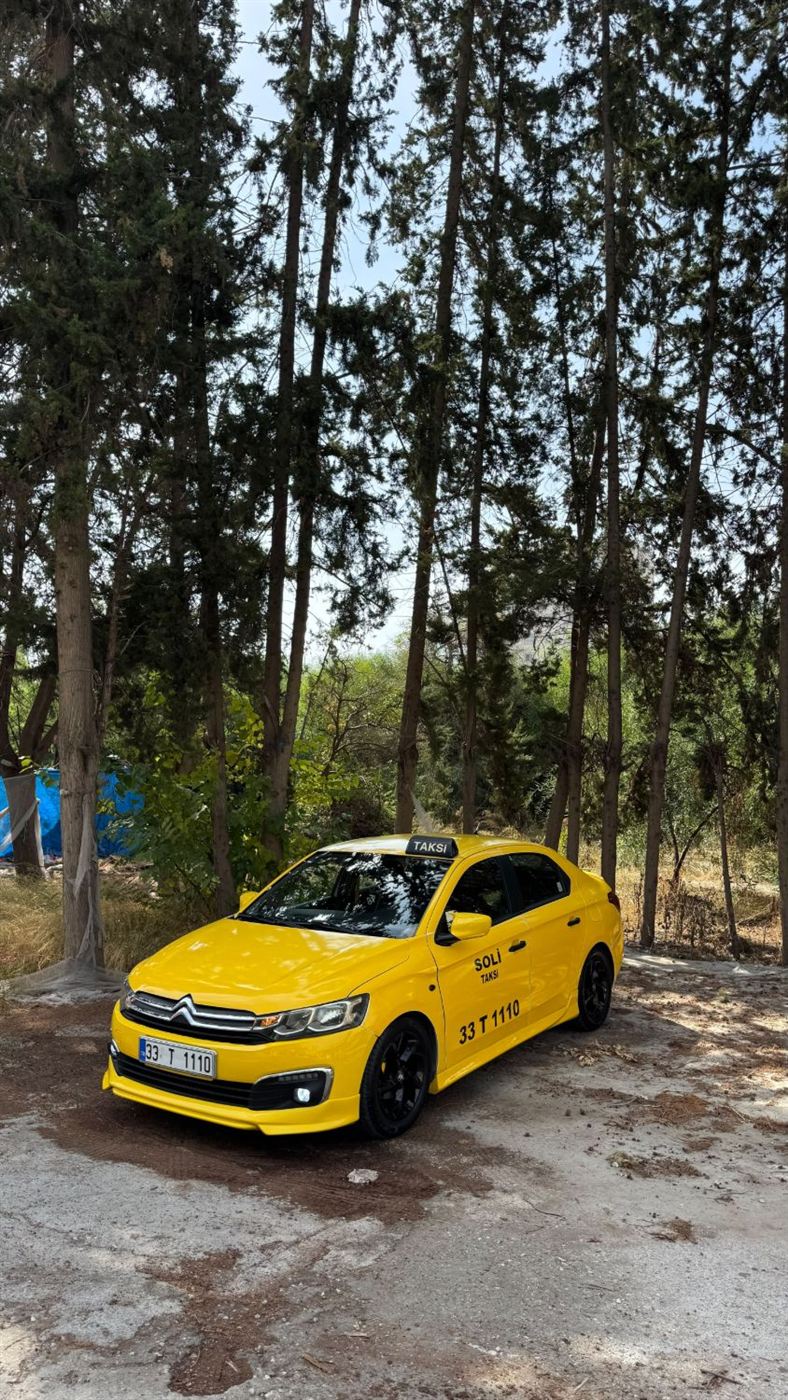Soli Taksi 33 T 1110
